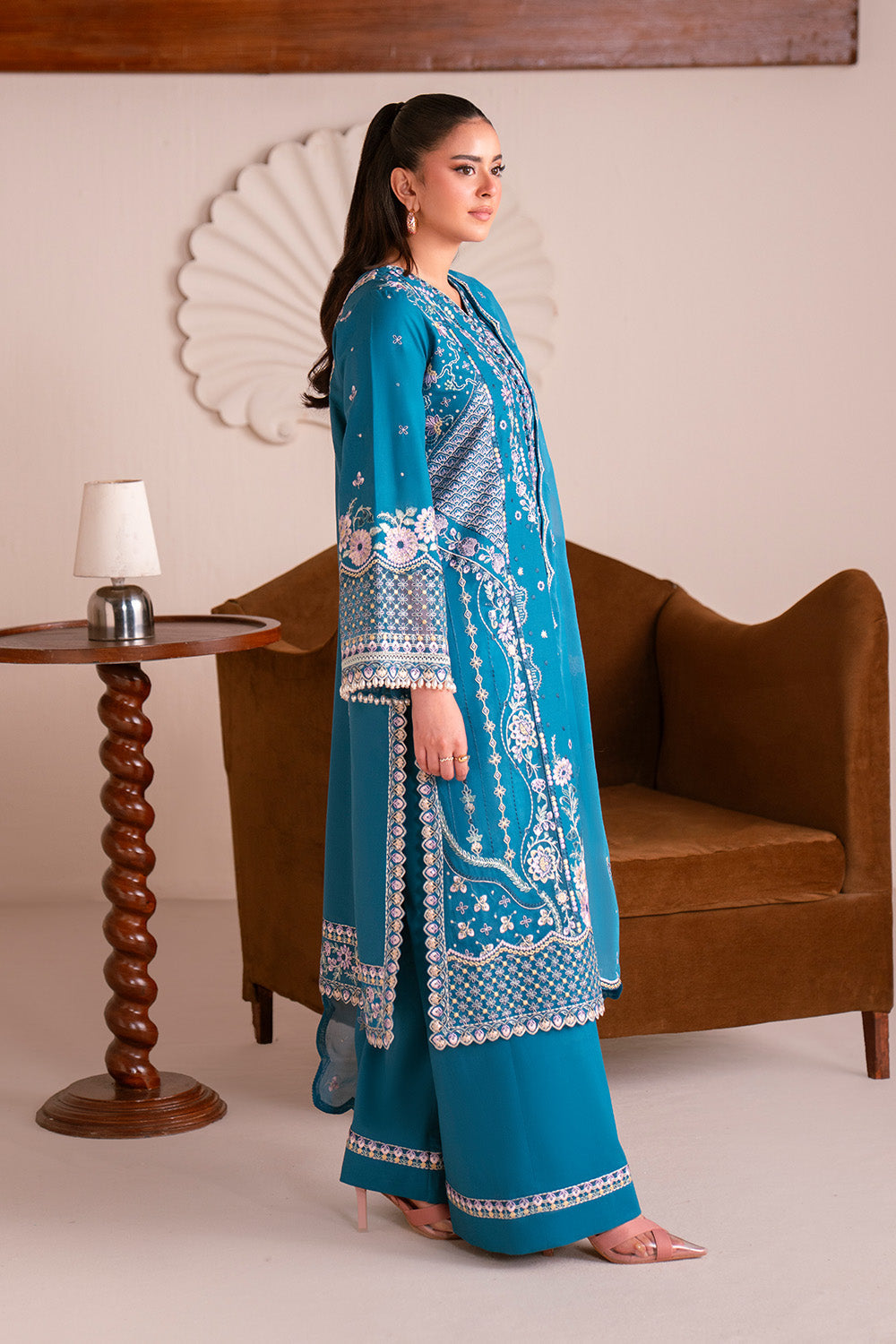 AMÉLIE - MSU0676 | BLOOM POISE EDIT 01 | MARYUM N MARIA