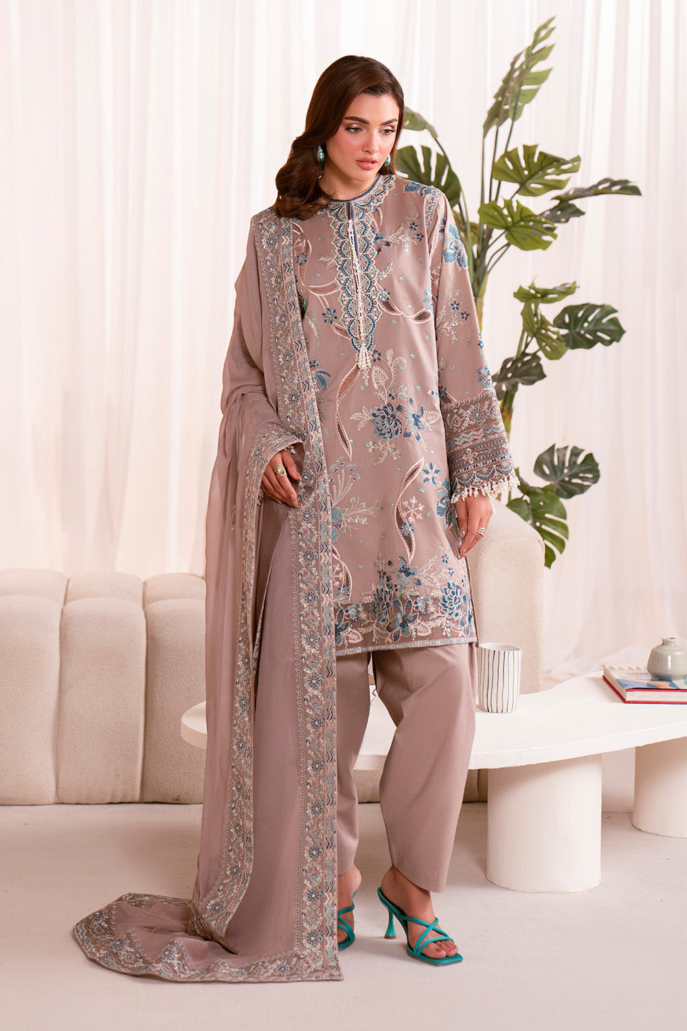MARGAUX - MSU0686 | bloom-poise-edit-01 | maryumnmaria