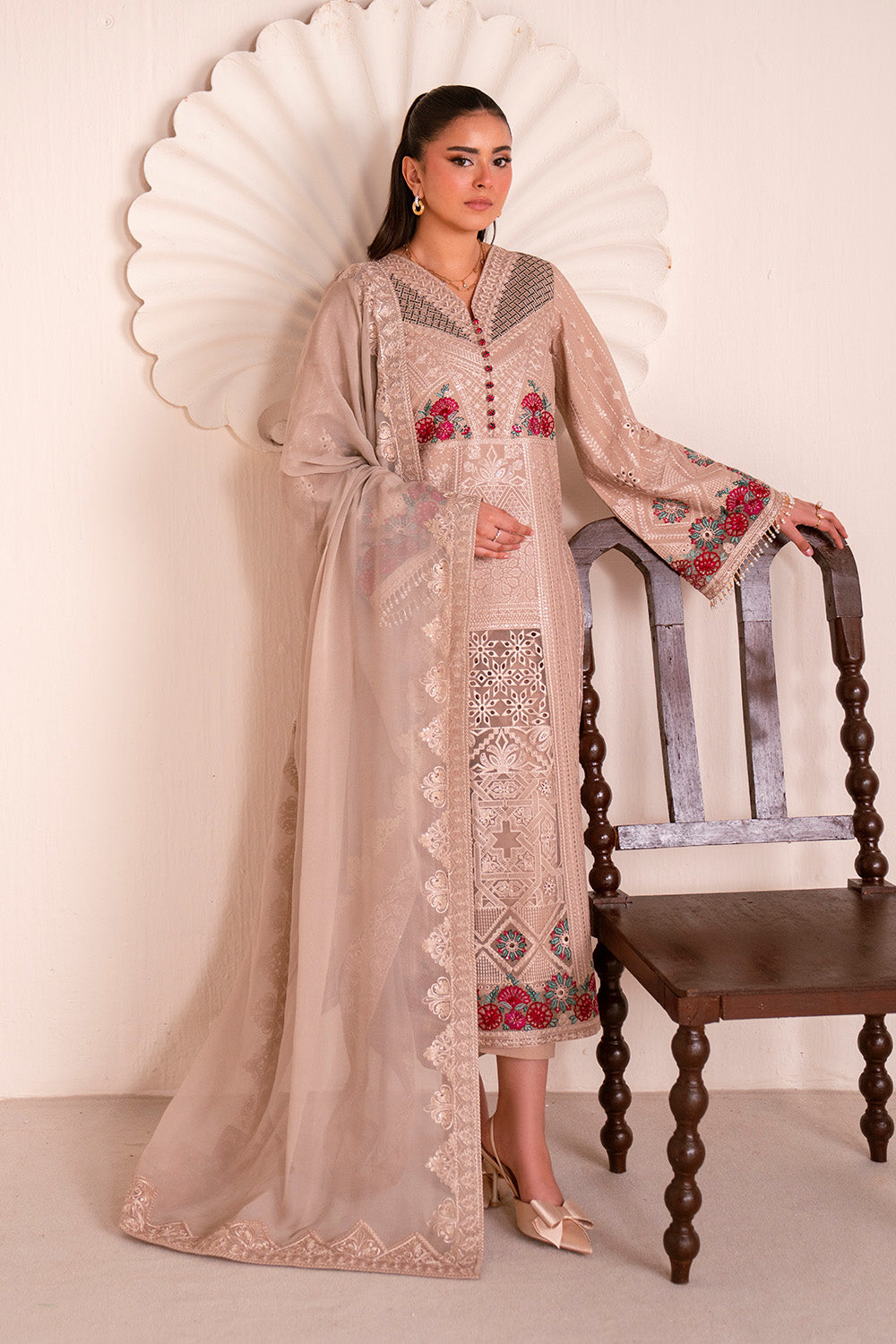 ELODIE - MSU0688 | bloom-poise-edit-01 | maryumnmaria