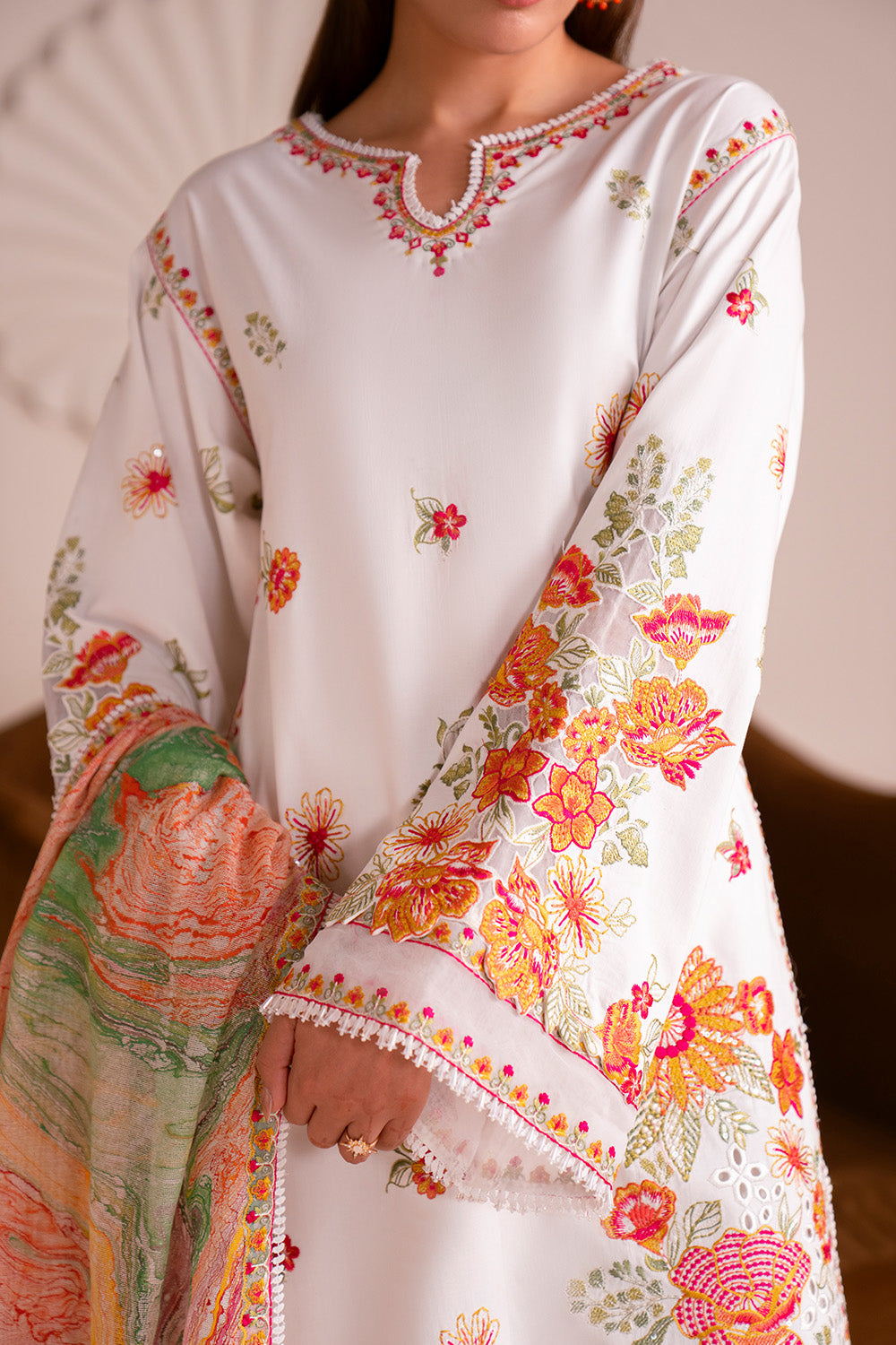 ISABELLE - MSU0690 | bloom-poise-edit-01 | maryumnmaria