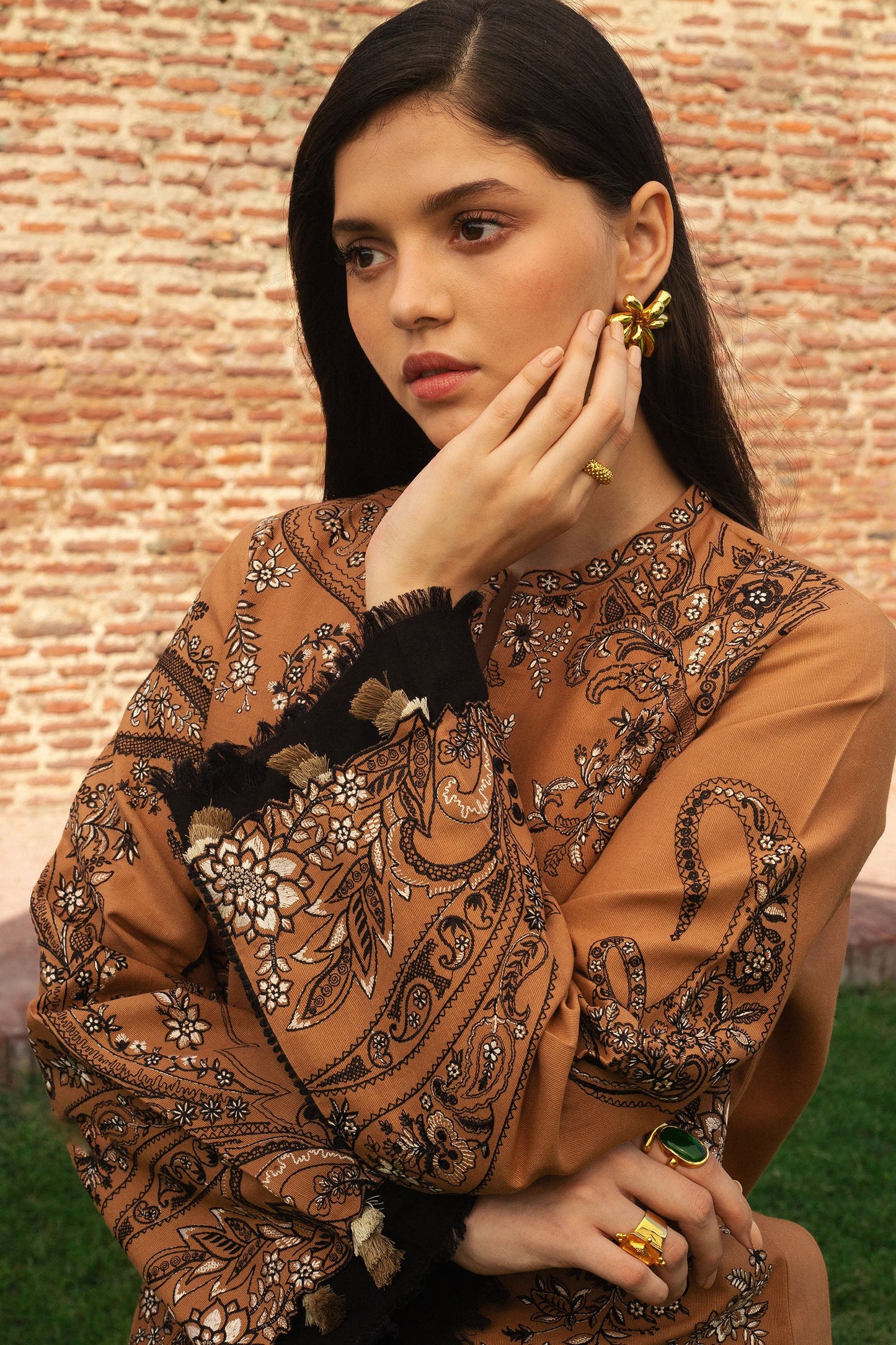 ROYA-D6 | WINTER UNSTITCHED 2024 | ZARA SHAHJAHAN