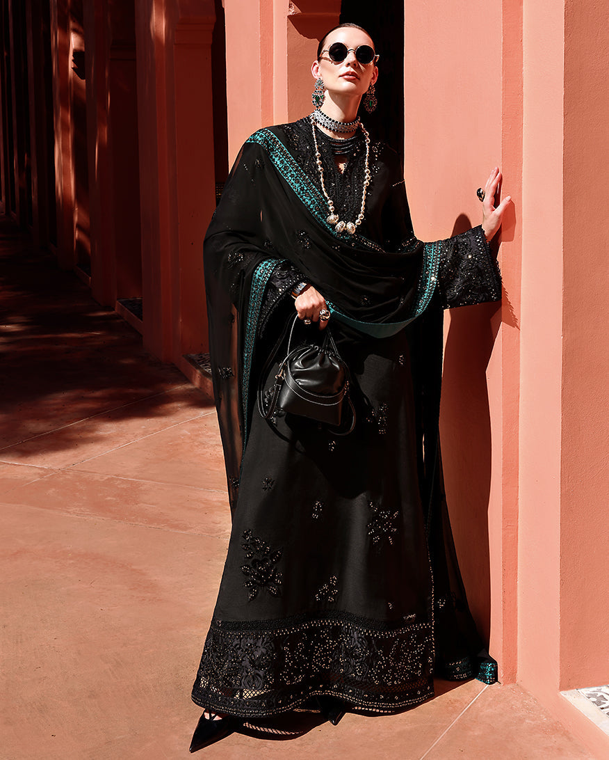 Raveena | NUVERA UNSTITCHED RAW SILK | MUSHQ
