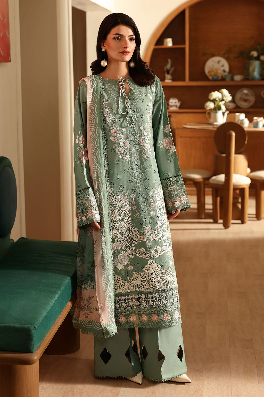 Y-1401 | RIWAYAT LUXURY LAWN | RAMSHA