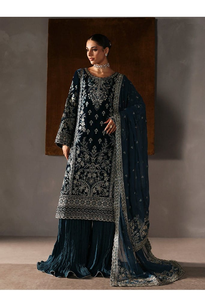MORENA | MARAIS UNSTITCHED VELVETS FORMALS | GULAAL