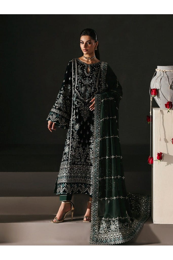 EVANA | MARAIS UNSTITCHED VELVETS FORMALS | GULAAL