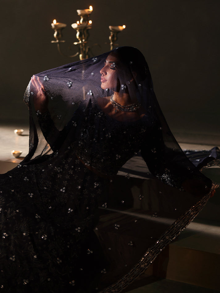 ARDORA | MARAIS UNSTITCHED VELVETS FORMALS | GULAAL