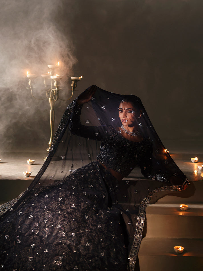 ARDORA | MARAIS UNSTITCHED VELVETS FORMALS | GULAAL