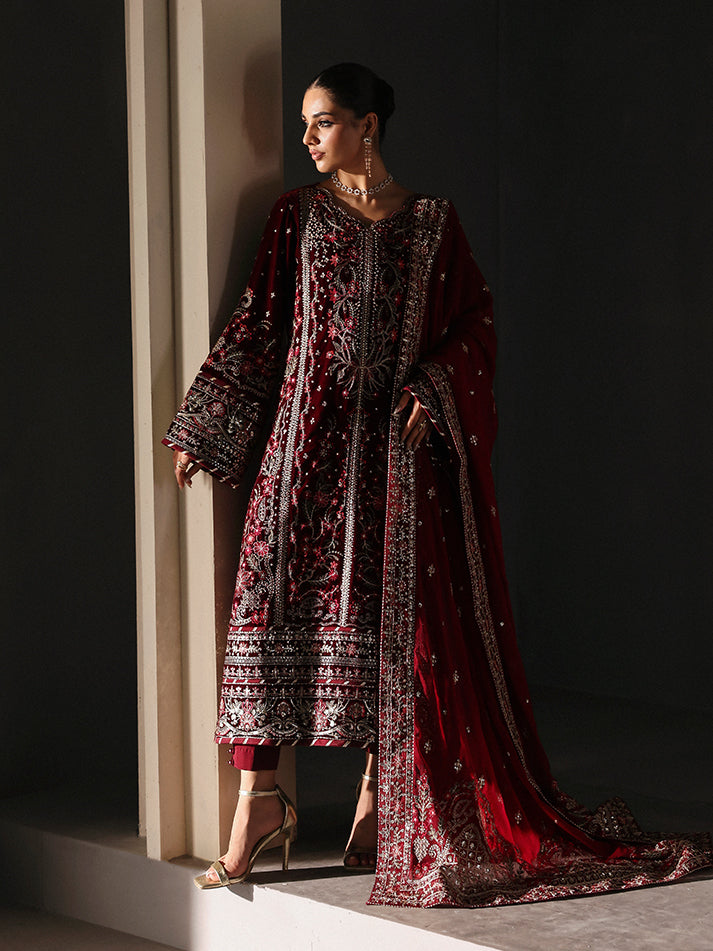 VELA | MARAIS UNSTITCHED VELVETS FORMALS | GULAAL