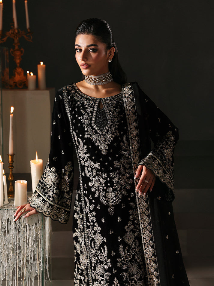 ECLISSA | MARAIS UNSTITCHED VELVETS FORMALS | GULAAL