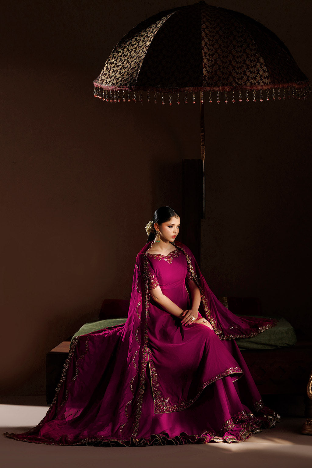 IV-88 Embroidered Velvet | VELVET 26 | IZNIK