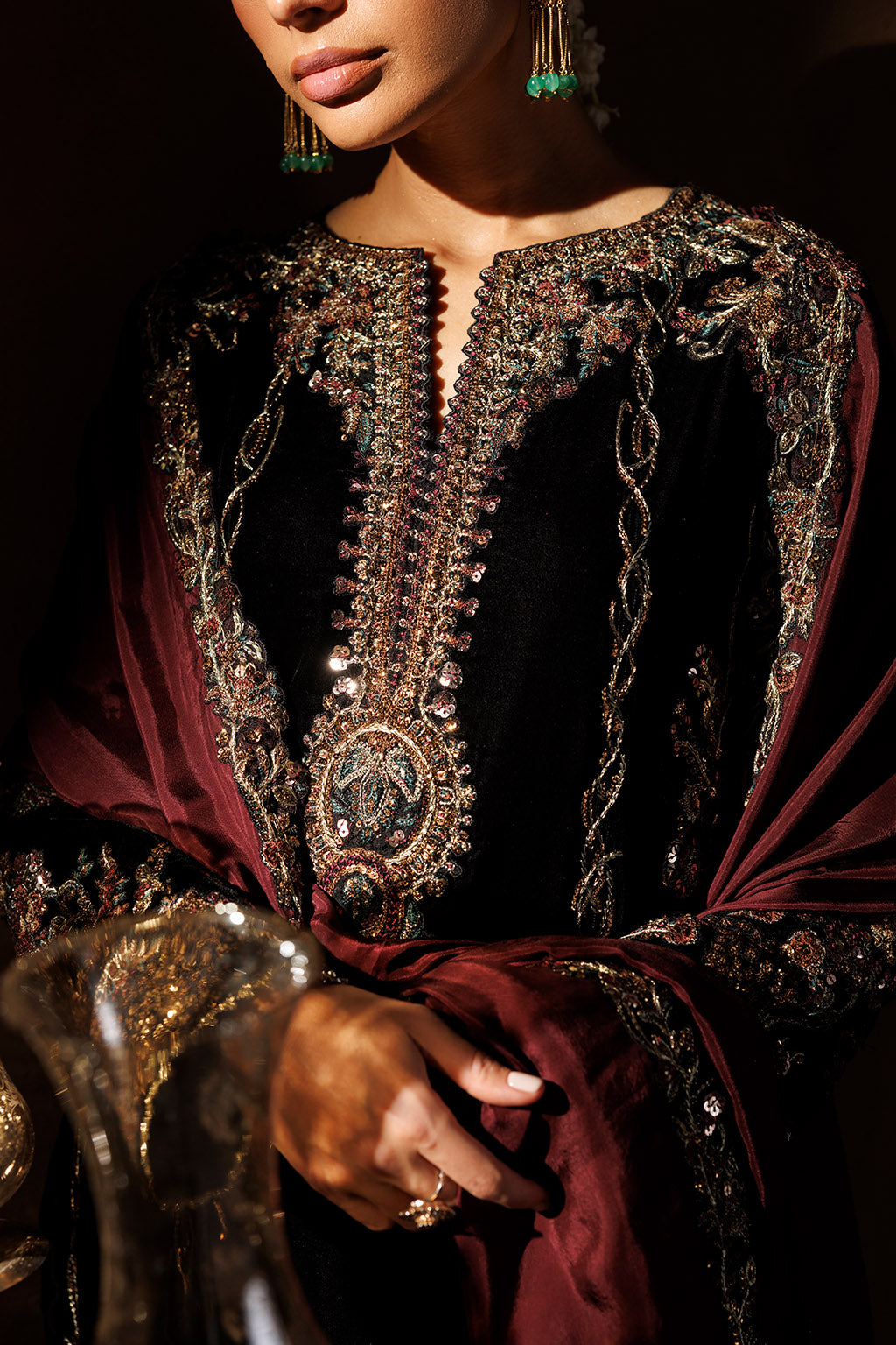 IV-84 Embroidered Velvet | VELVET 26 | IZNIK