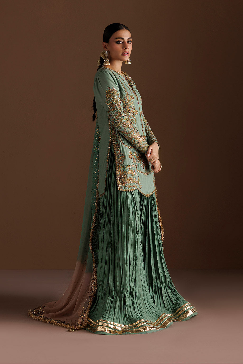 IV-87 Embroidered Velvet | VELVET 26 | IZNIK