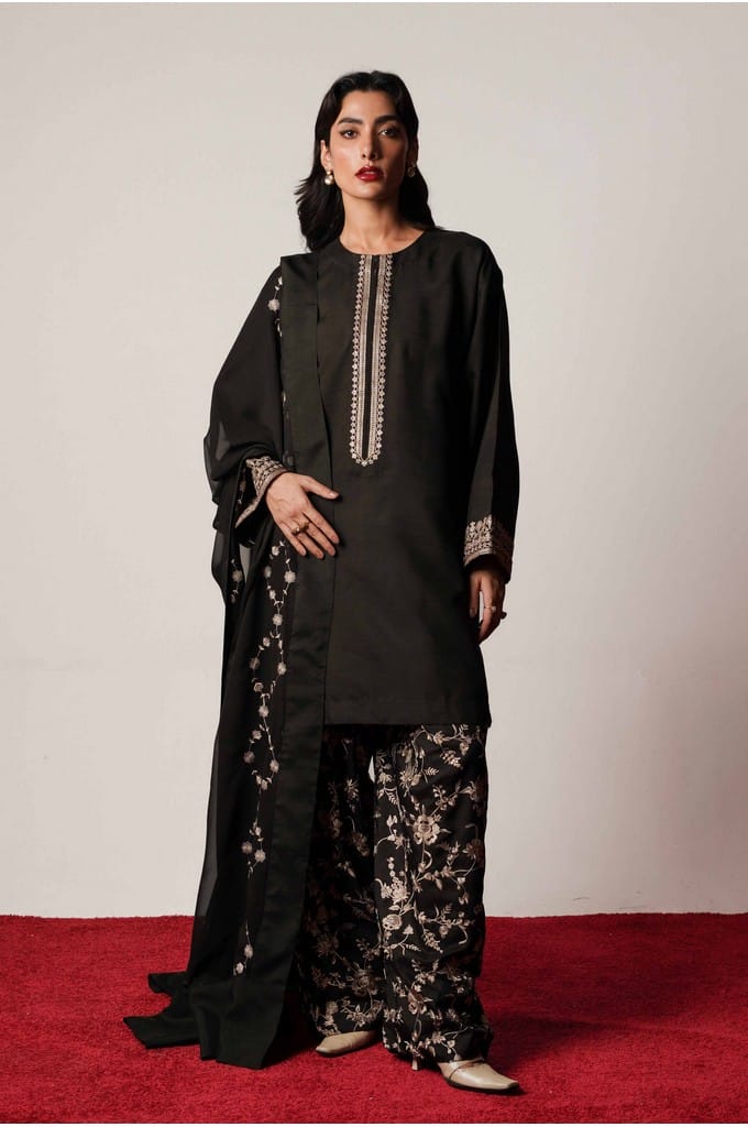 ZC-1925 || Fall Festive 2023 || ZARA SHAHJAHAN in UK USA UAE online kapraye.com