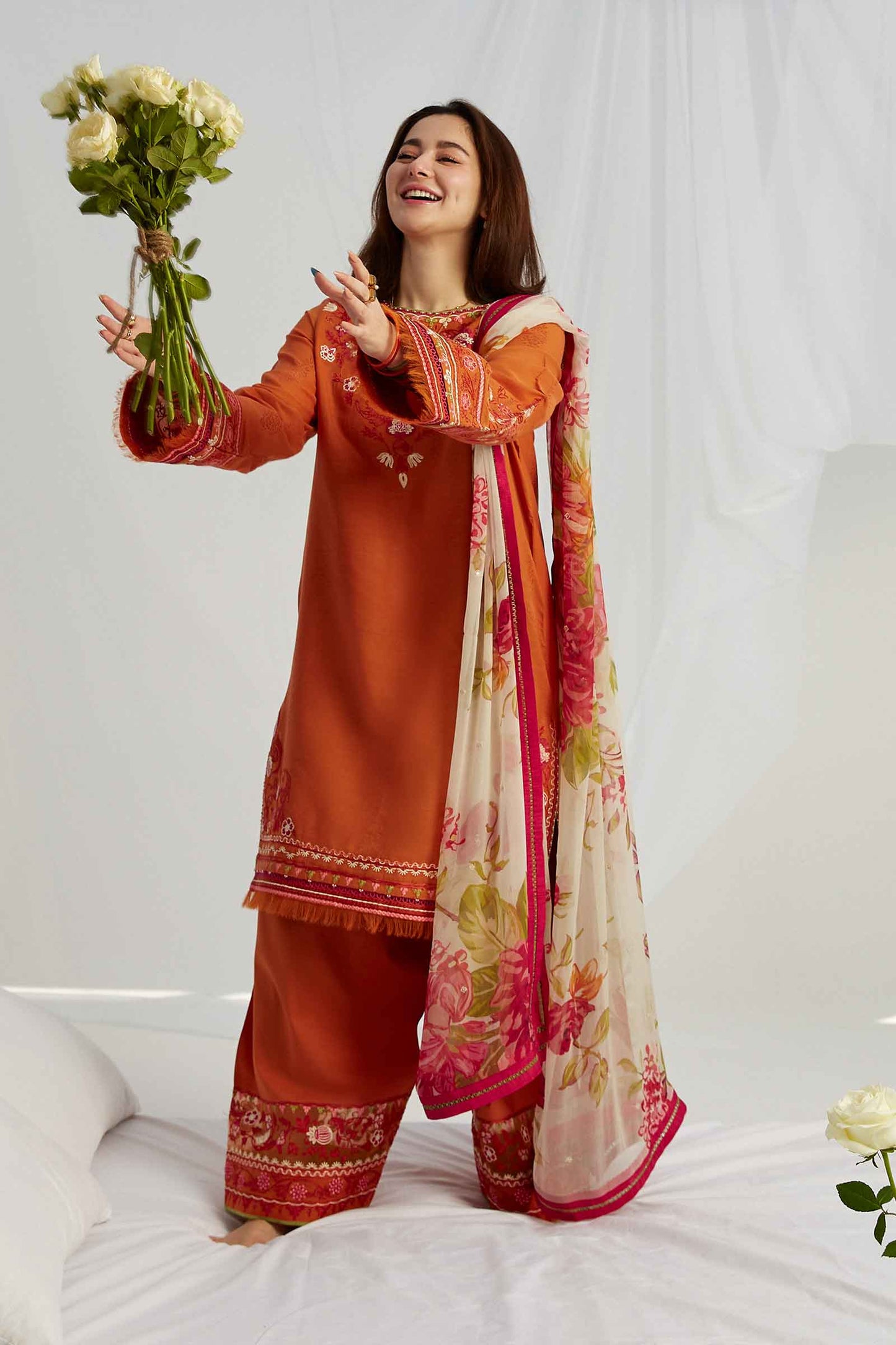 ZCE23-10B || COCO Lawn Volume II 2023 || ZARA SHAHJAHAN in UK USA UAE online kapraye.com