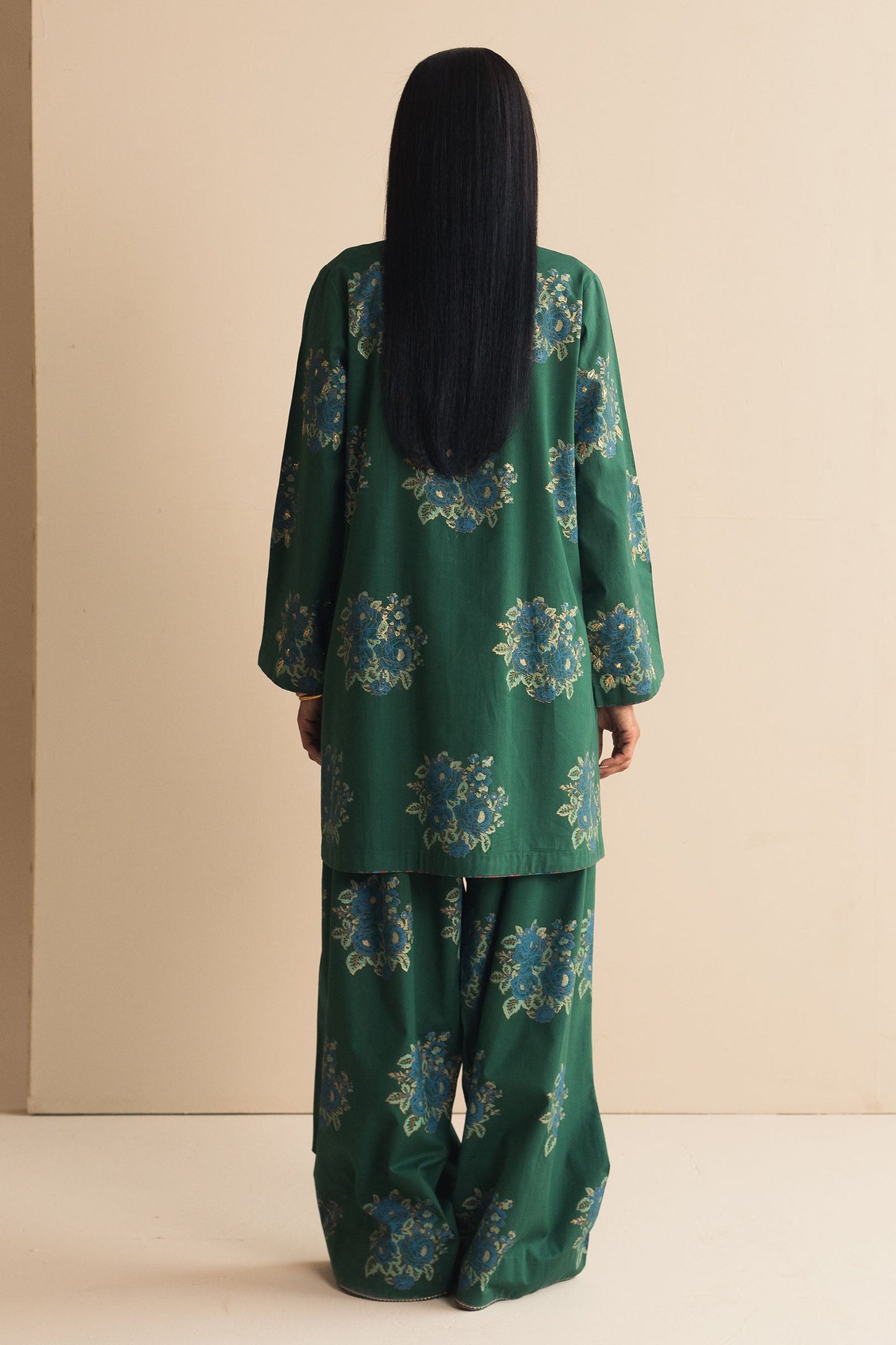 ZHC-060 | HAND CRAFTED | ZARA SHAHJAHAN