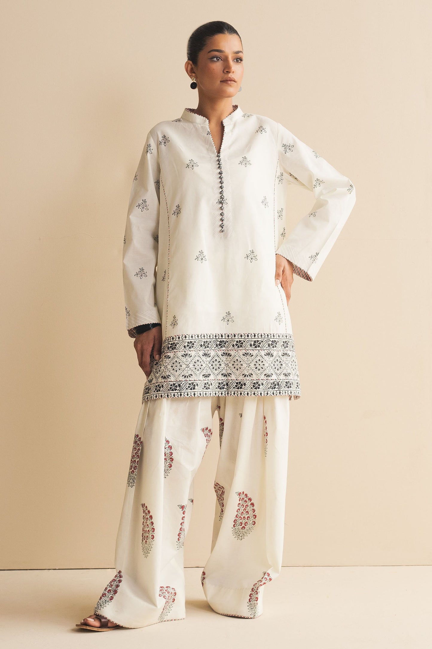 ZHC-061 | HAND CRAFTED | ZARA SHAHJAHAN