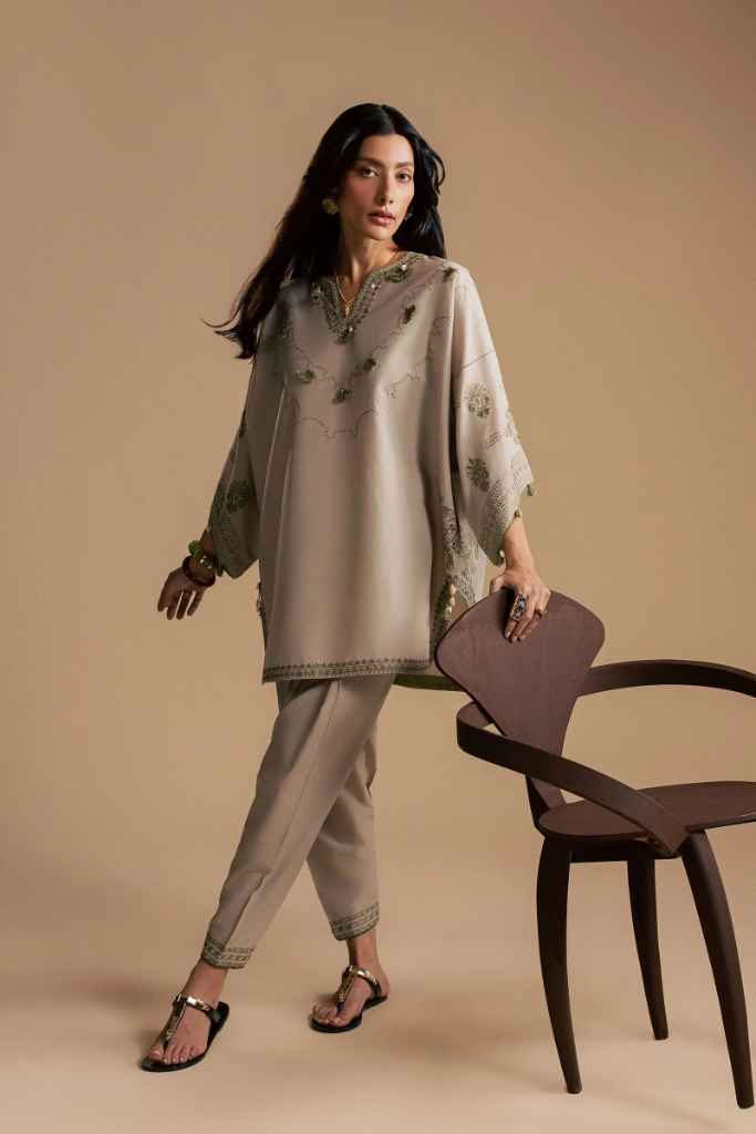 RHEA (ERW-21747) | ELAN ESSENTIALS LL26 | ELAN