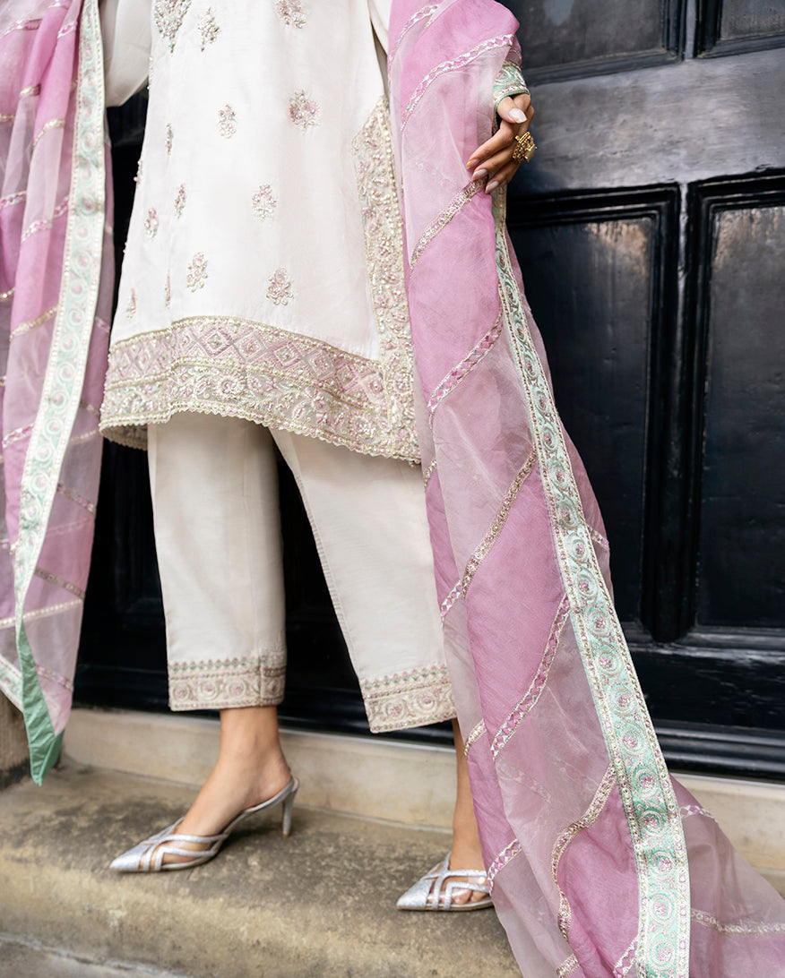 Luminous Lace | CELESTINE THE SILK SAGA | MUSHQ