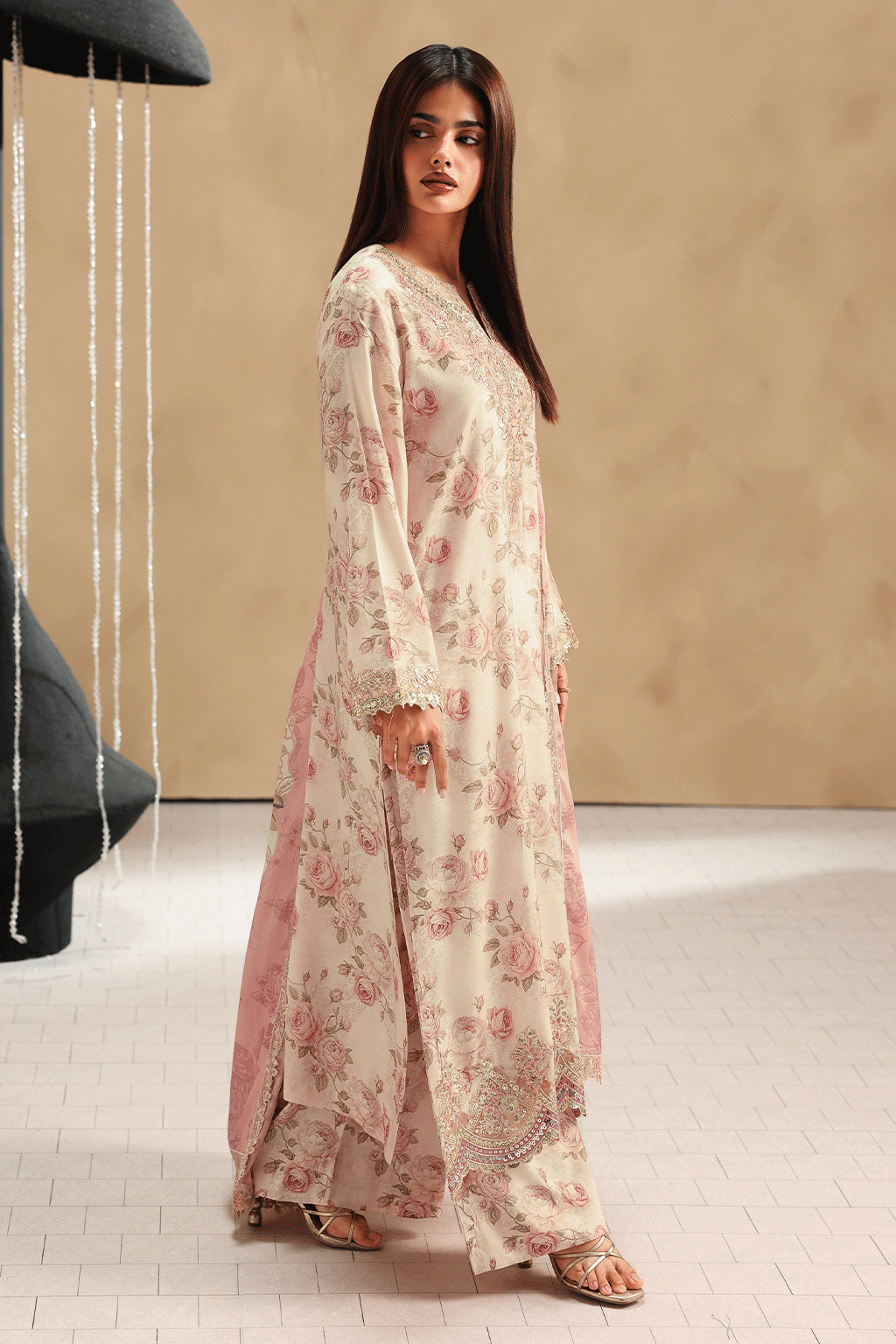 RS-205 | NAQSH RAWSILK | RAMSHA