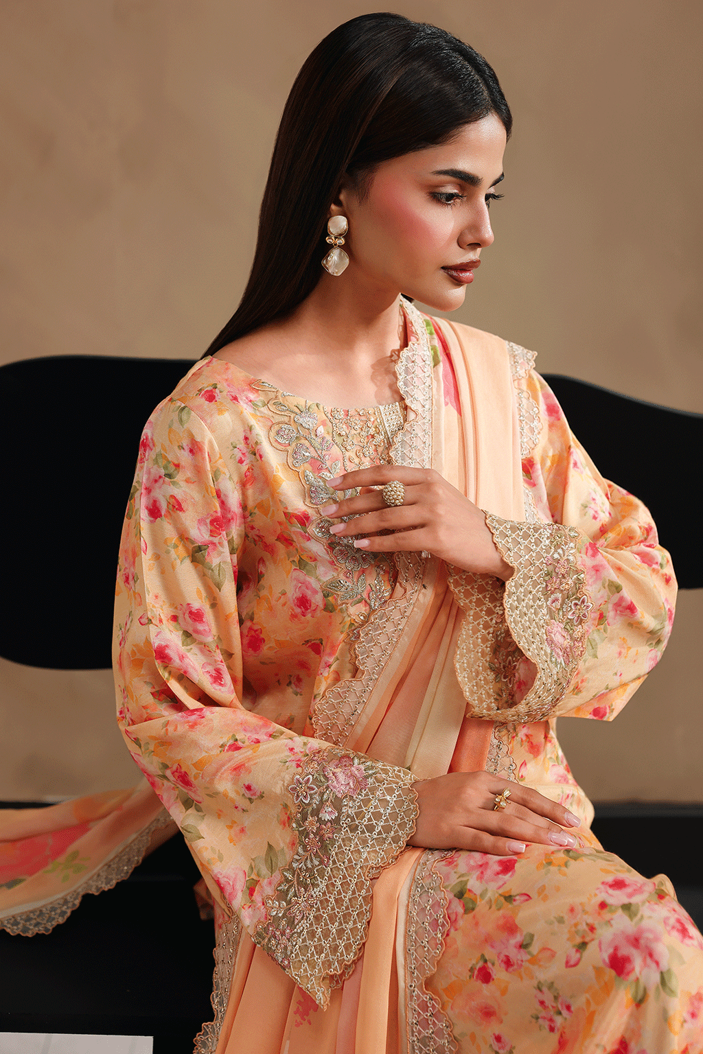RS-207 | NAQSH RAWSILK | RAMSHA