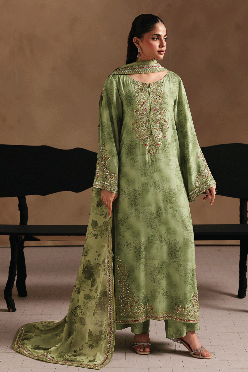 RS-201 | NAQSH RAWSILK | RAMSHA