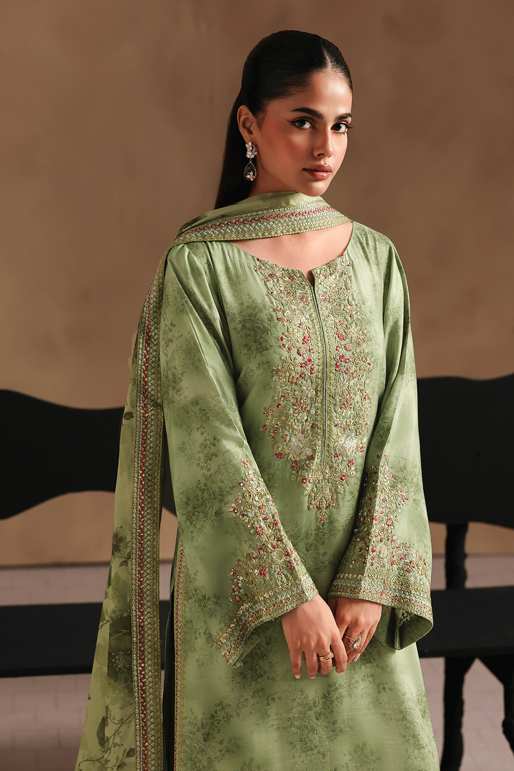 RS-201 | NAQSH RAWSILK | RAMSHA