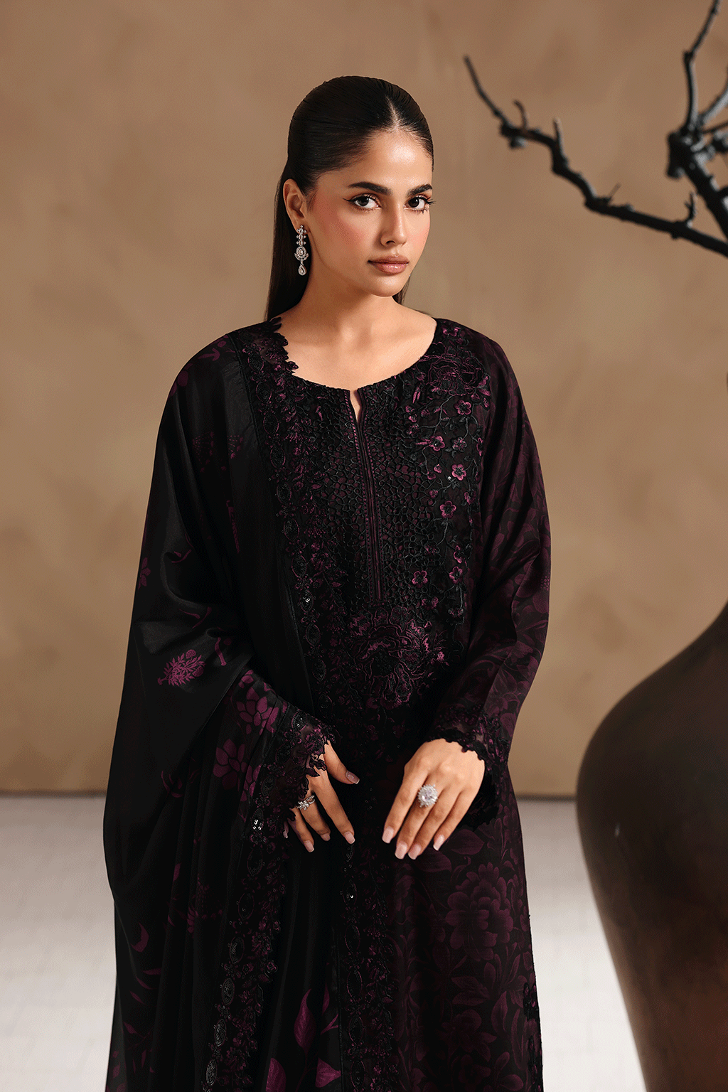 RS-202 | NAQSH RAWSILK | RAMSHA