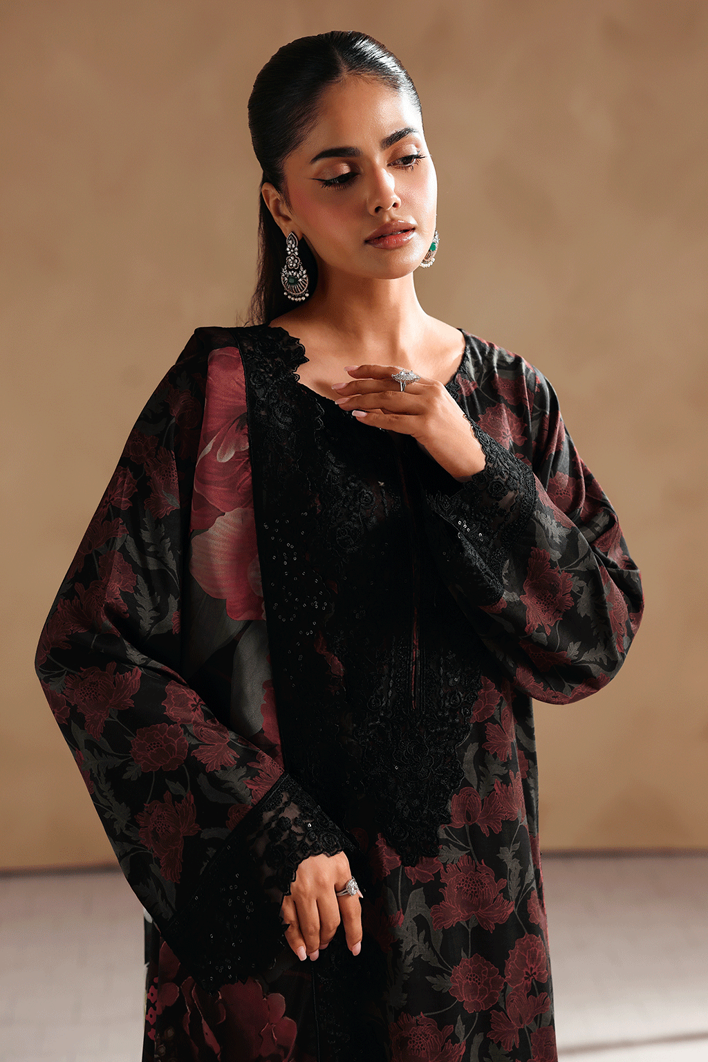 RS-208 | NAQSH RAWSILK | RAMSHA