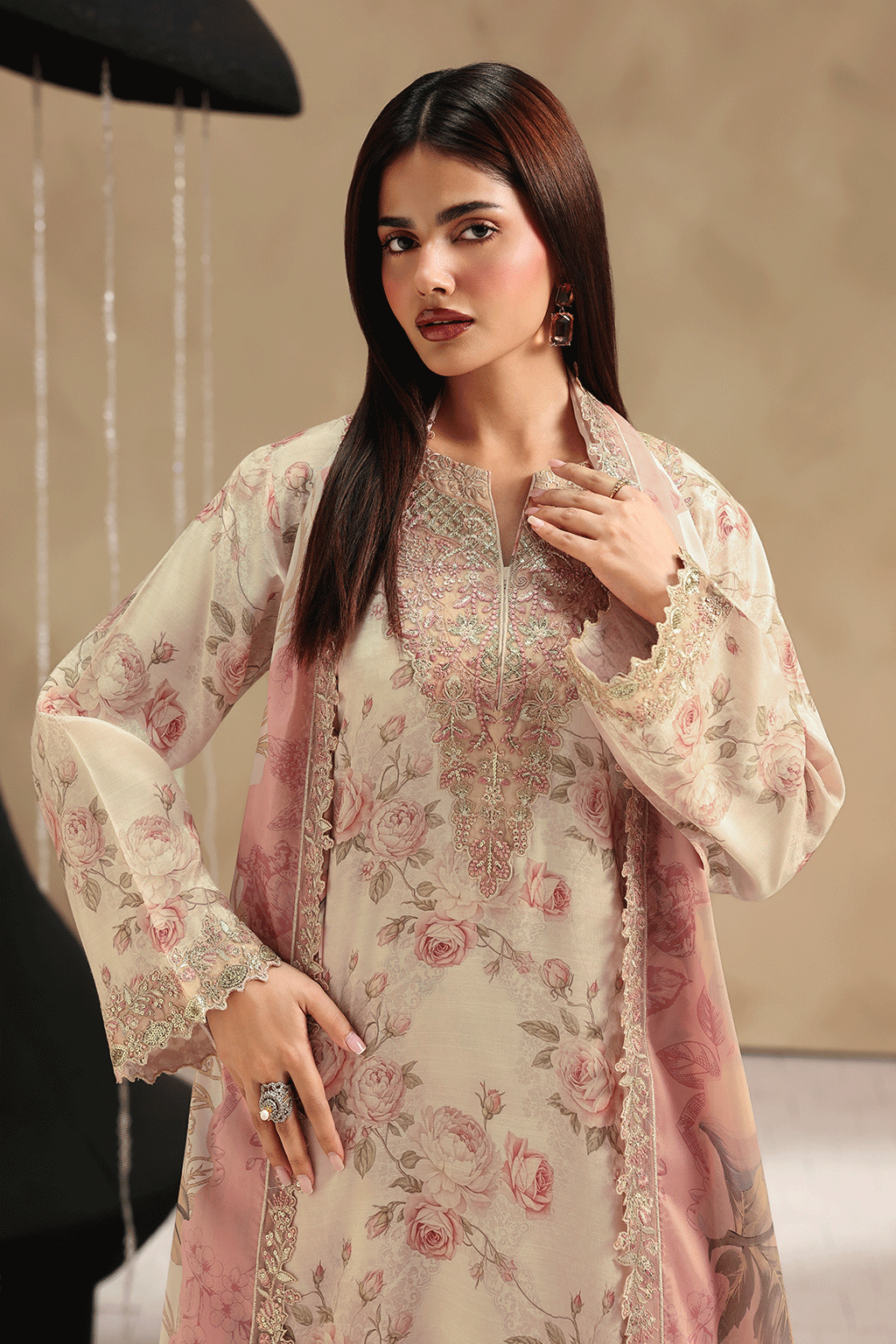 RS-205 | NAQSH RAWSILK | RAMSHA