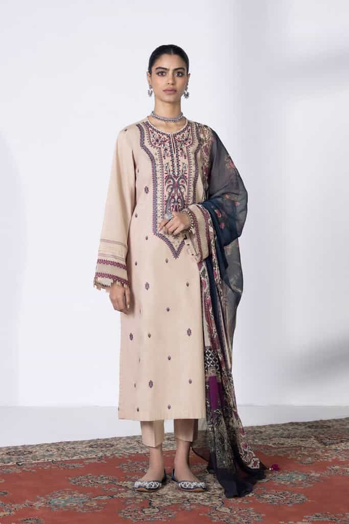 3 Piece - Embroidered Cambric Suit || SIGNATURE || SAPPHIRE in UK USA UAE online kapraye.com