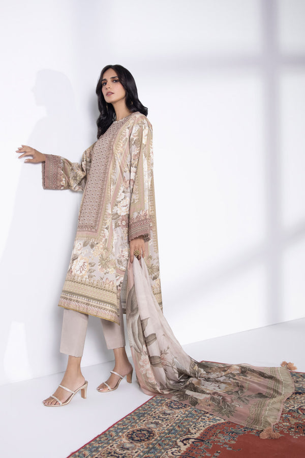 3 Piece - Embroidered Silk Suit || SILK || SAPPHIRE in UK USA UAE online kapraye.com