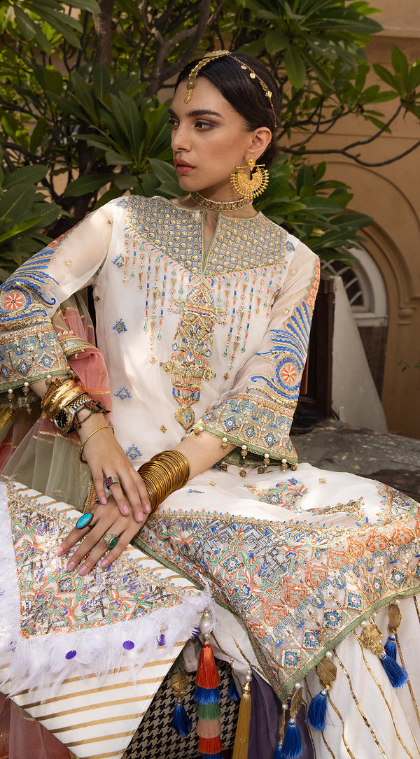 MIRAY || ANAYA X KAMIAR ROKNI “ANAHITA” || ANAYA by Kiran Chaudhry in UK USA UAE online kapraye.com