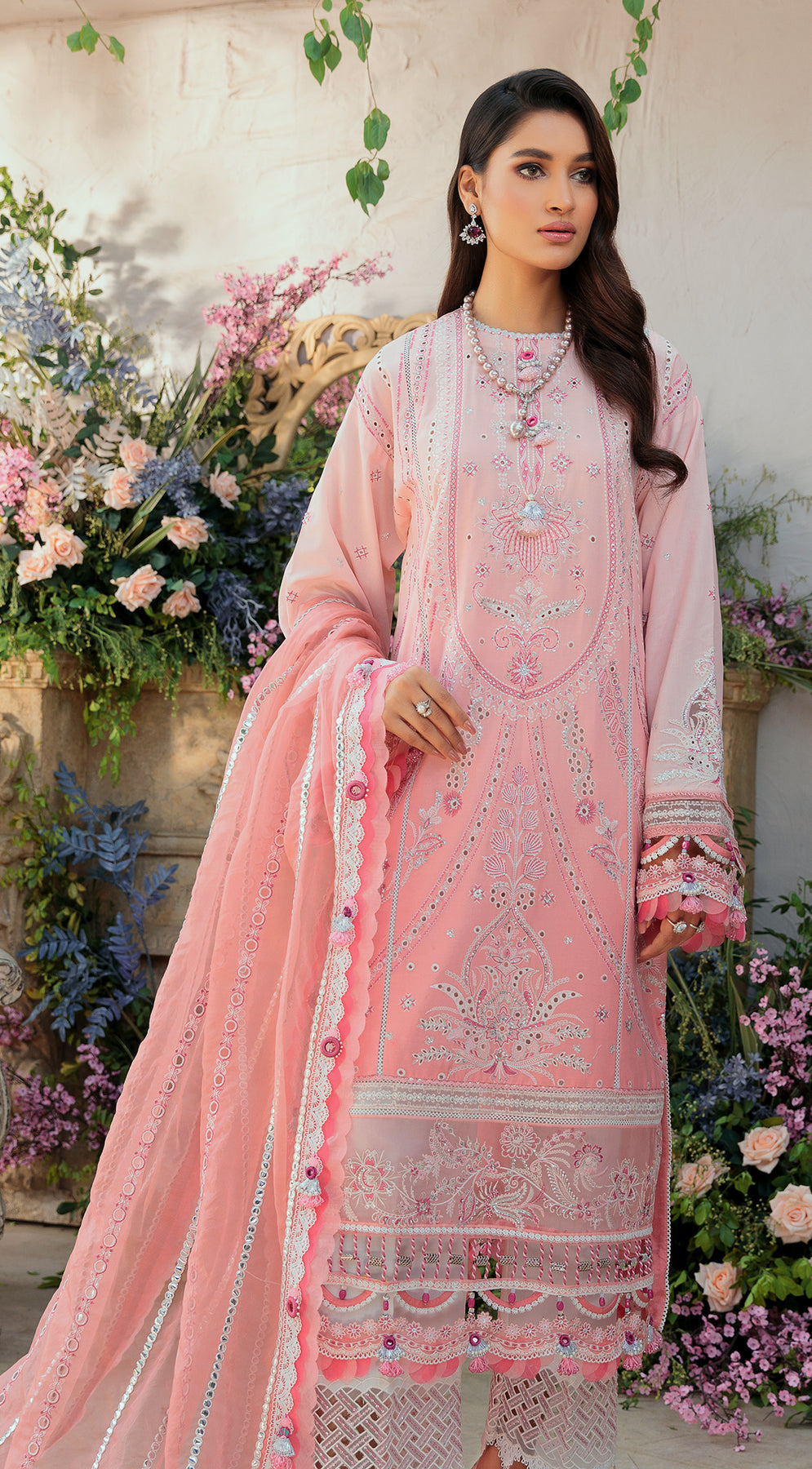 PALWASHAY || CHIKANKARI "22 || ANAYA BY KIRAN CHAUDHARY in UK USA UAE online kapraye.com