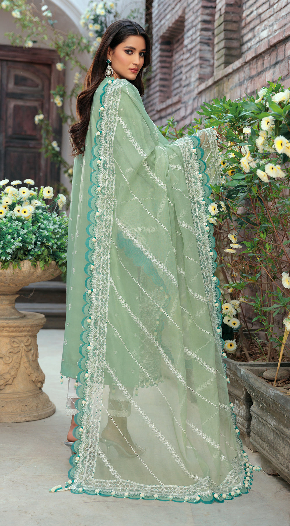 SAHEEFA || CHIKANKARI "22 || ANAYA BY KIRAN CHAUDHARY in UK USA UAE online kapraye.com