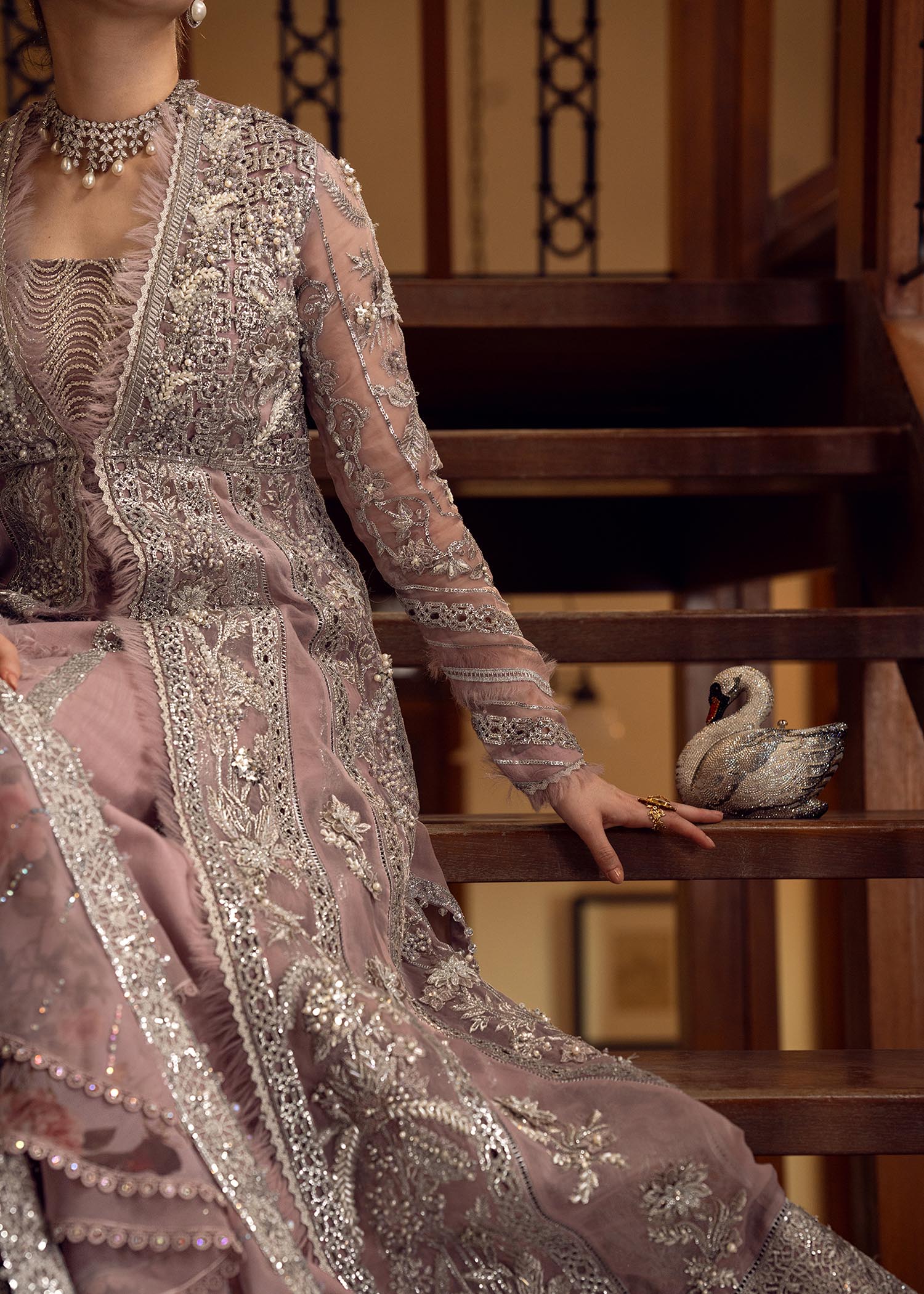 A Cutwork Affair || AIK JHALAK || CRIMSON in UK USA UAE online kapraye.com